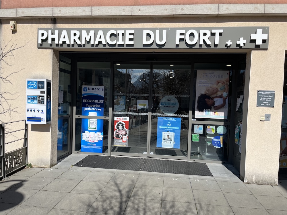 IMG_0105 Pharmacie de la Nation Calais (2)
